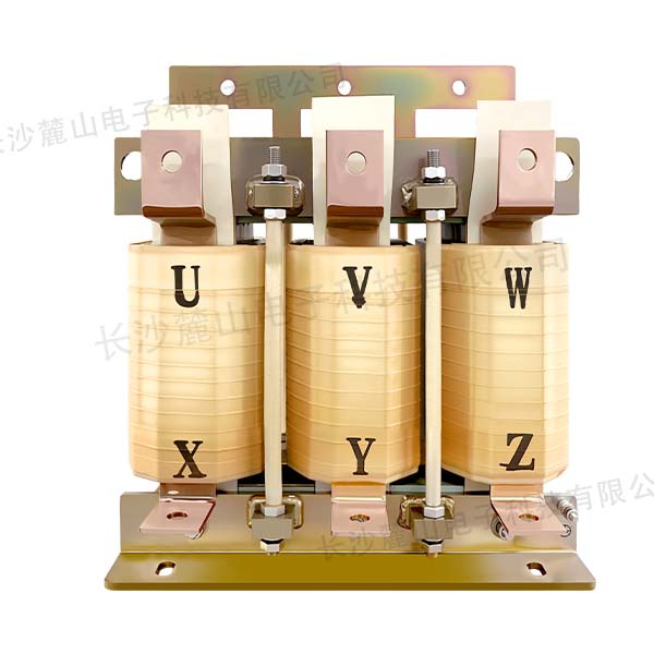 電磁干擾精密設(shè)備難題？  —定制電抗器精準(zhǔn)解決