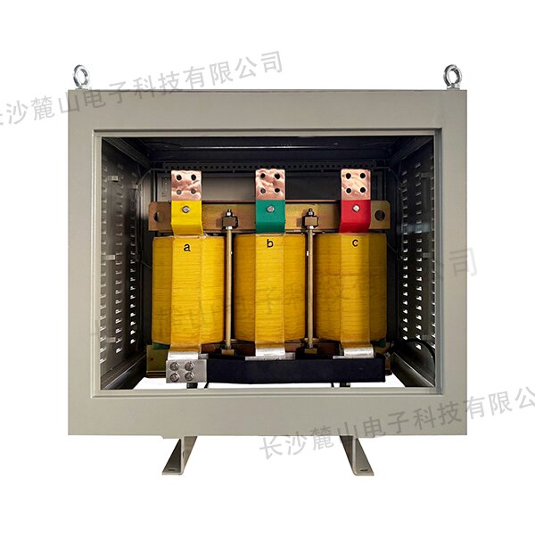 干式變壓器的外殼有什么作用？