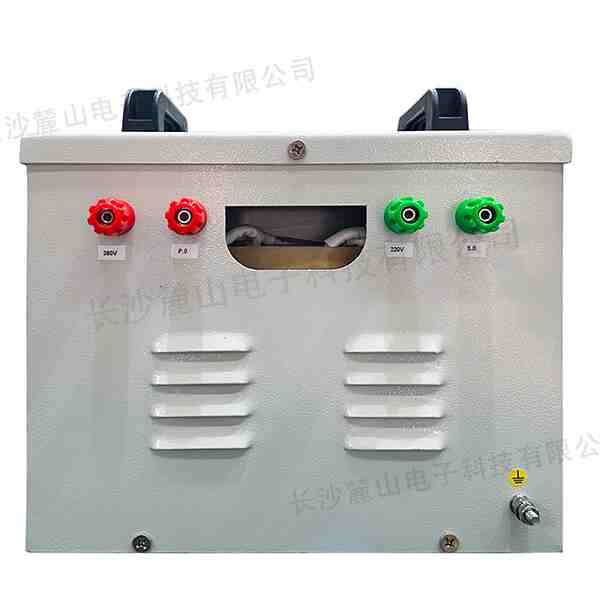 為什么在輸送過程中需要充氮并拆卸套管等部件？ 在真空注油時，為什么需要拆除儲油柜和安全氣道？